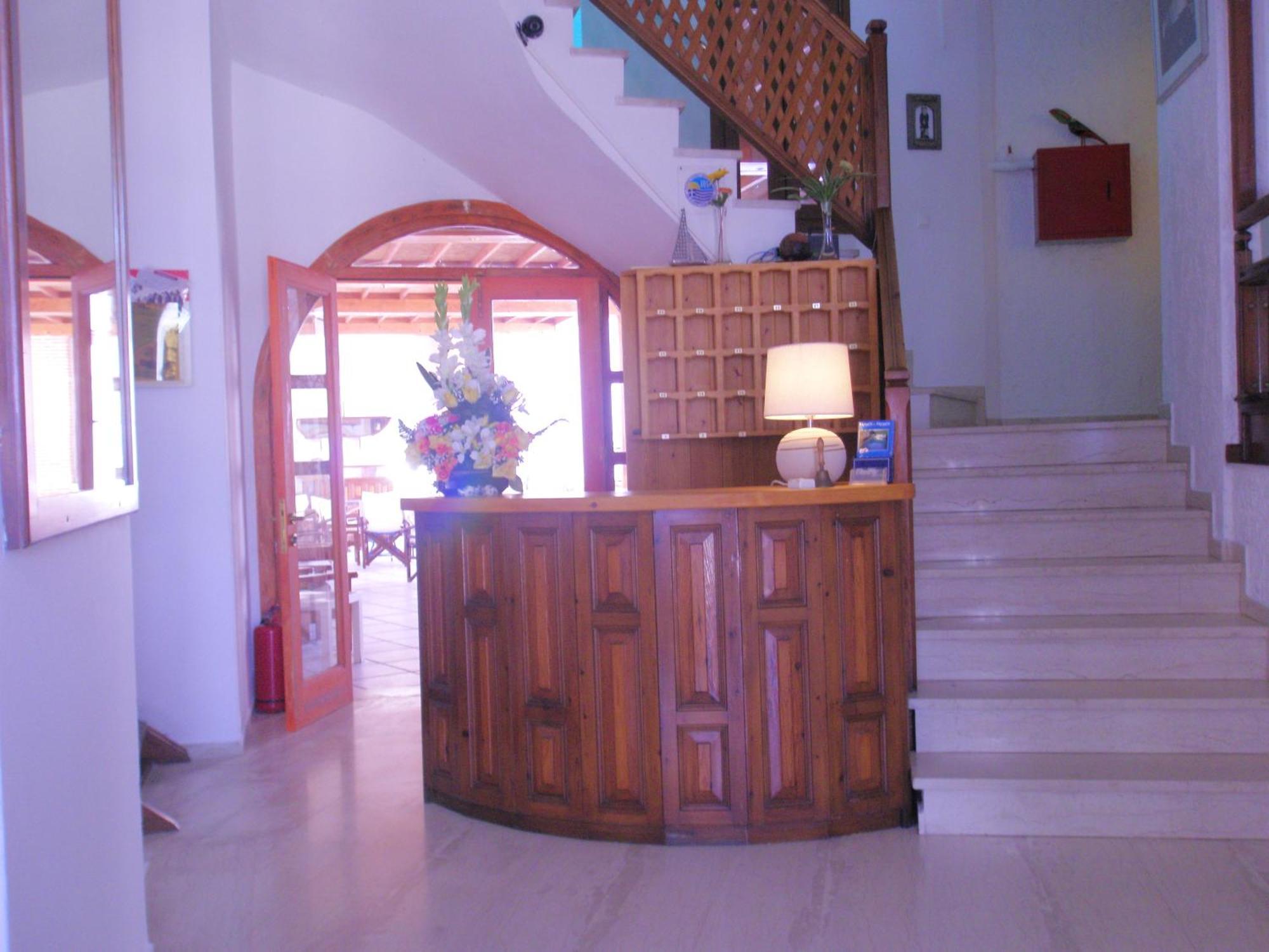 Captain'S House Hotel Skála Zewnętrze zdjęcie