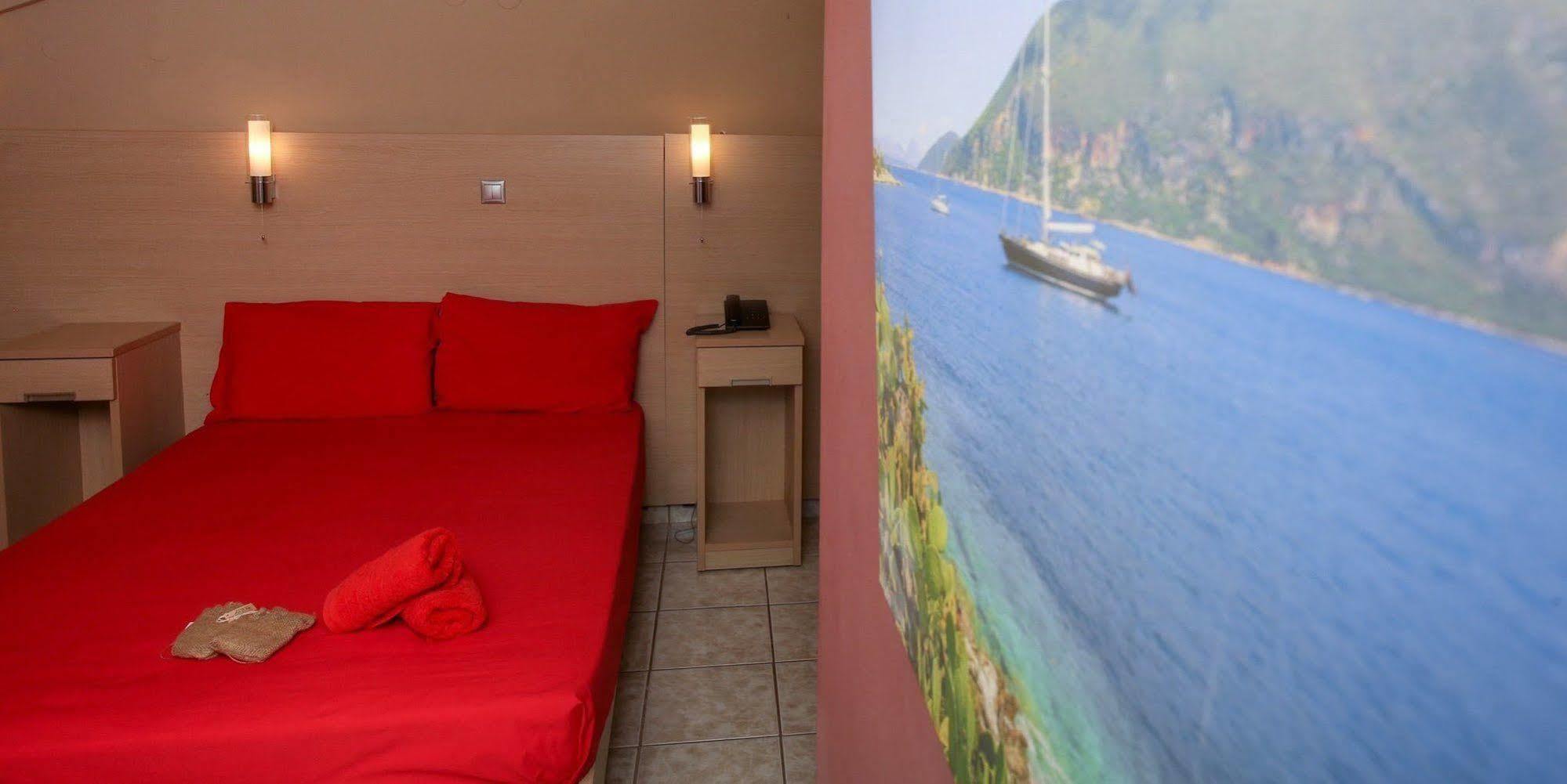 Captain'S House Hotel Skála Zewnętrze zdjęcie